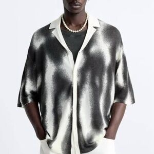 NWOT Zara Men’s Black & White Abstract Button Up Shirt size XL